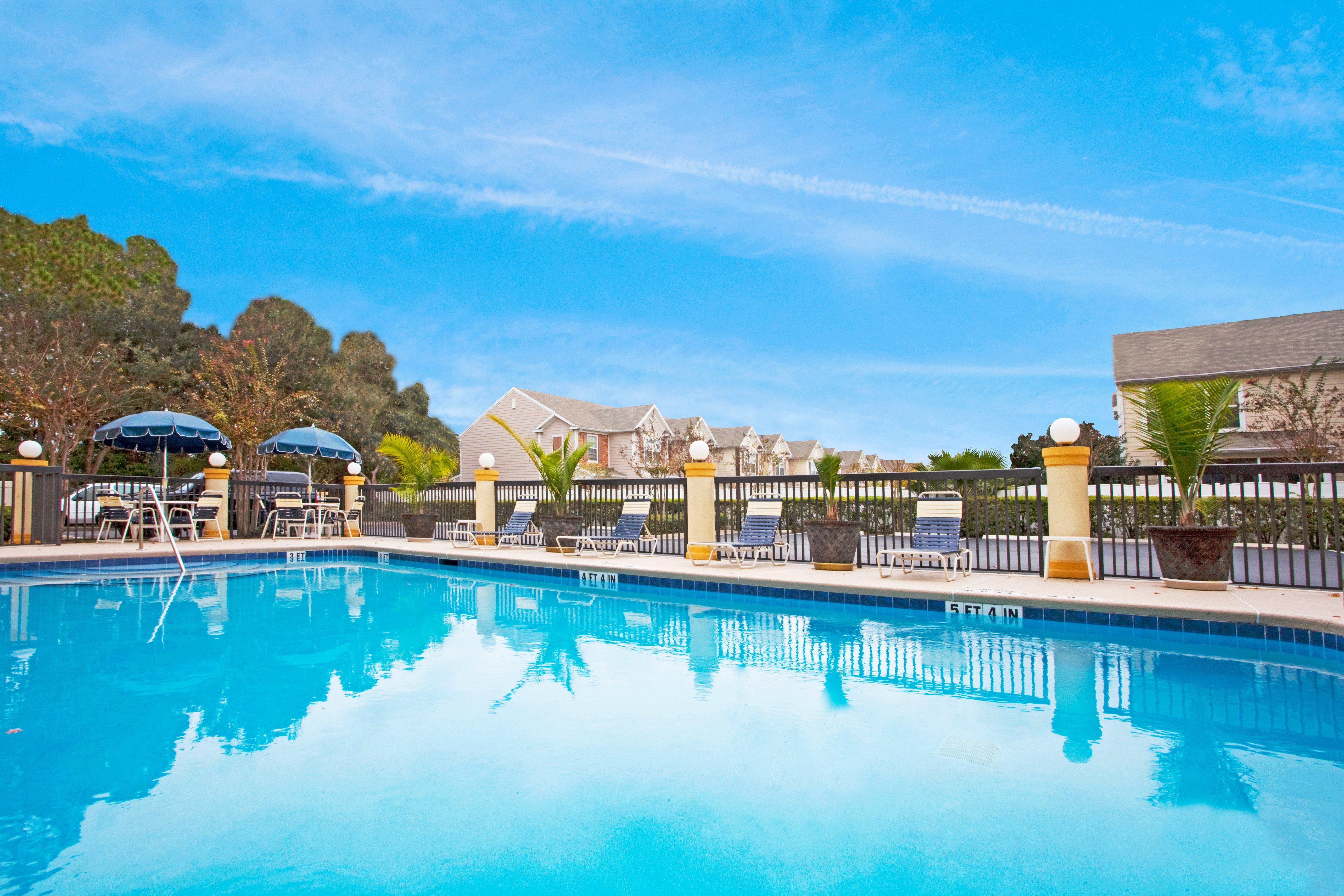 Holiday Inn Express Hotel & Suites Jacksonville-South By Ihg Dış mekan fotoğraf
