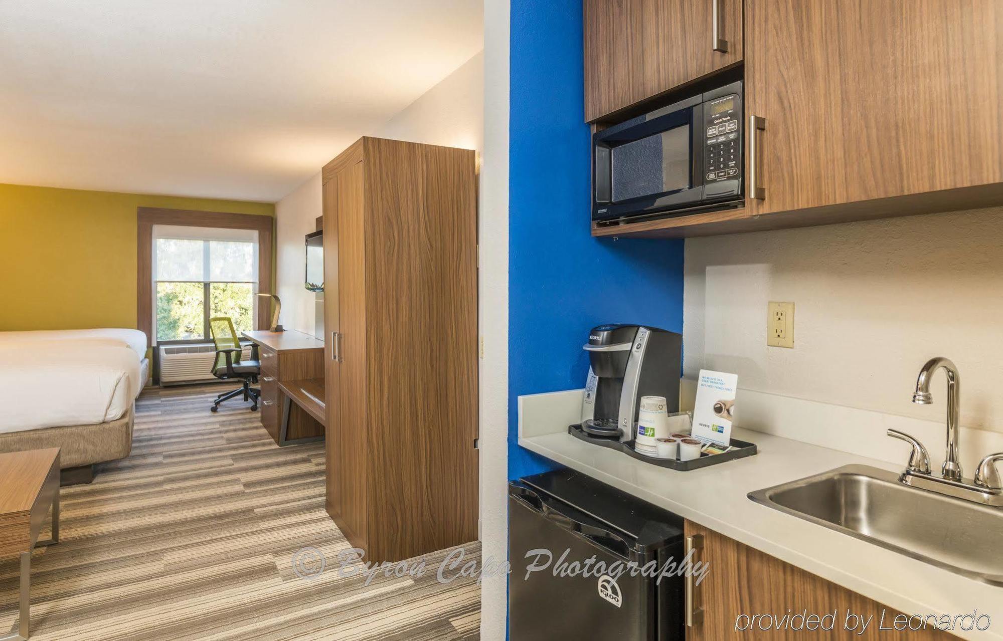 Holiday Inn Express Hotel & Suites Jacksonville-South By Ihg Dış mekan fotoğraf